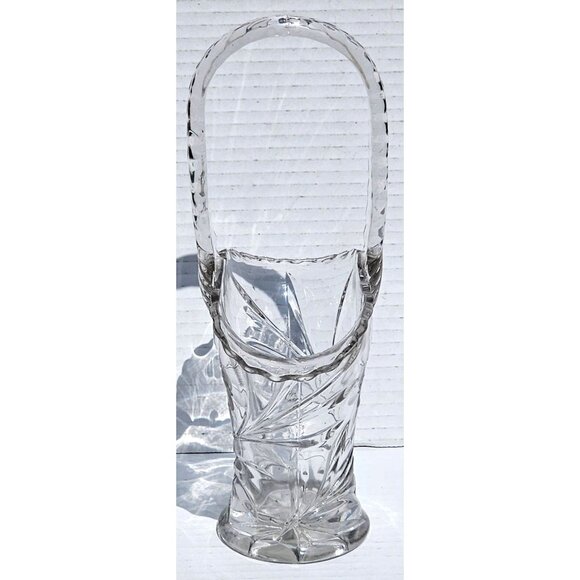 Vintage Clear Glass Basket With Floral Etching & Twisted Handle 9.75 In - Picture 6 of 11